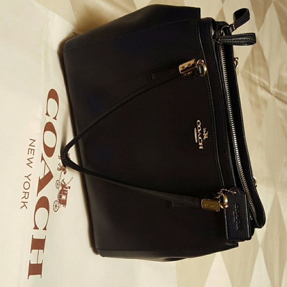 Dark blue (navy), Coach designer purse.