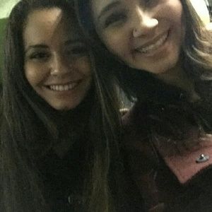 Meet your Posher, Kenisha