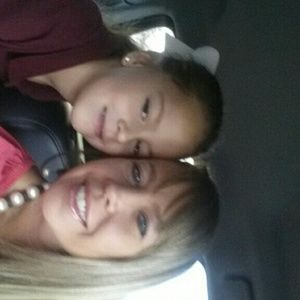 Meet your Posher, Kara