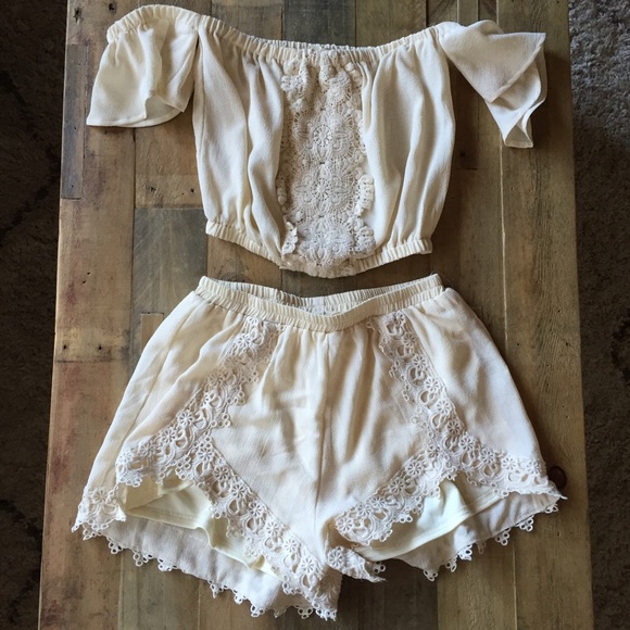 LF Tops - LF Crochet Two Piece Short Set *NEW*