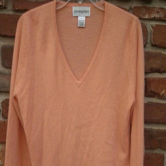 Cashmere sweater [1]