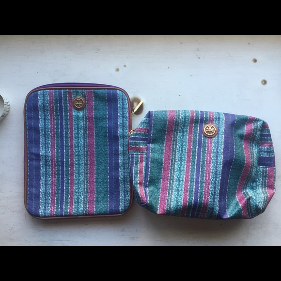 Tory Burch Handbags - Tory Burch makeup case and iPad cover set