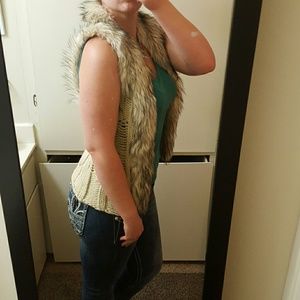 ~SOLD IN BUNDLE~ Modeled vests