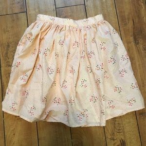 AA skirt