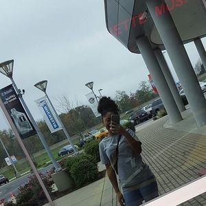 Meet your Posher, Ariel