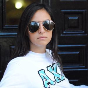 Meet your Posher, Tess