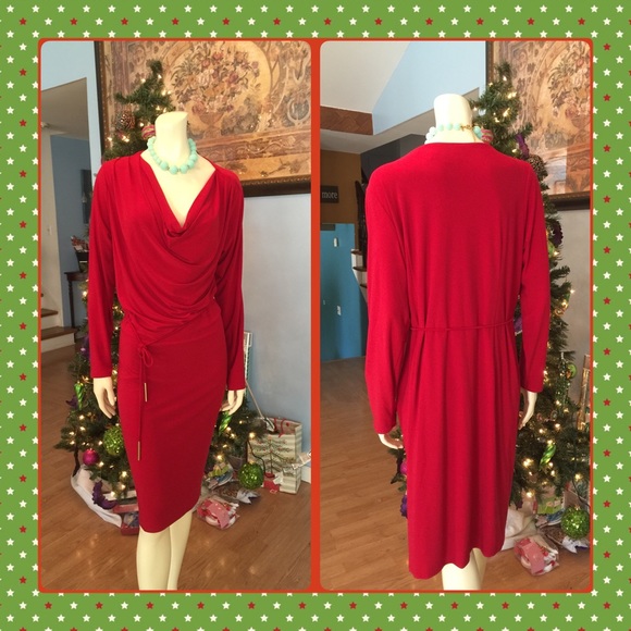 Sexy Red Jones New York dress w/ plunging neckline