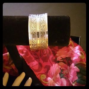 🎀SALE🎀Tibet silver simple Pattern cuff bracelet