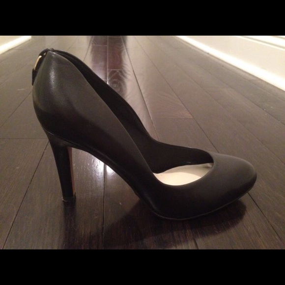 ALDO Black Leather Heels - Picture 2 of 4