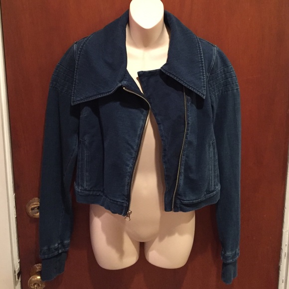 ⬇️C&C California Cropped Denim Motorcycle Jacket - Picture 3 of 4