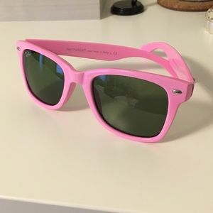 Ray-Ban Wayfarer sunglasses