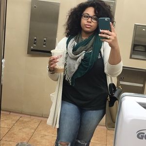 Meet your posher ☺️