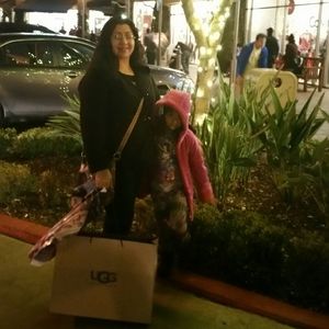 Meet your Posher, Manuel