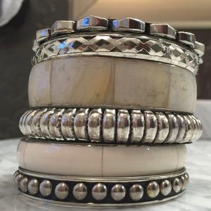 Set of 6 bracelets