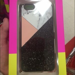 ISO!!!!!! iPhone 6 case
