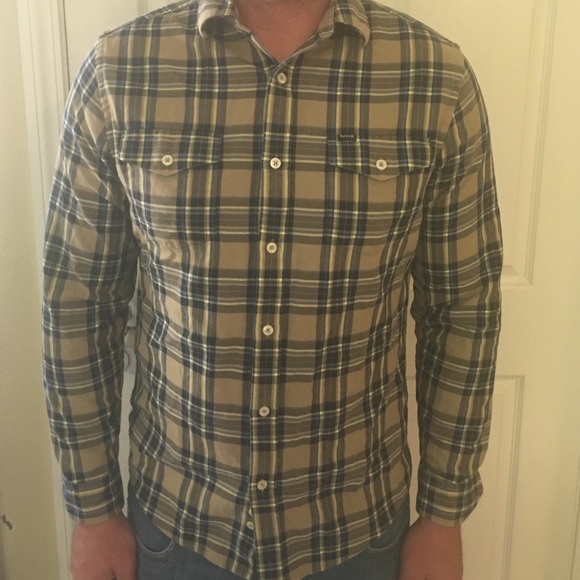 Men's Hurley Shirt - Picture 1 of 2