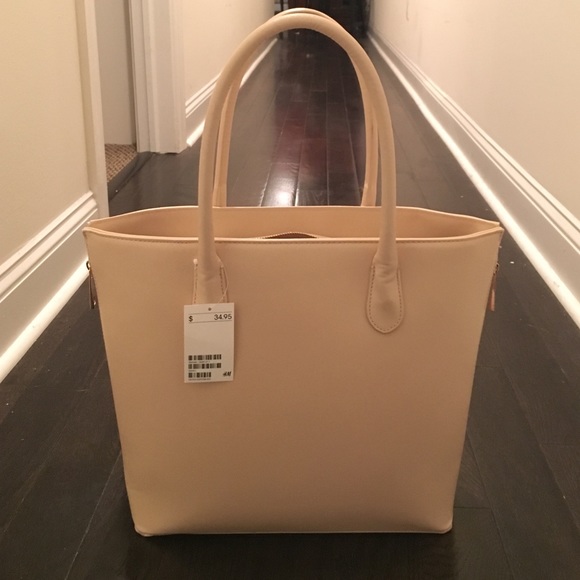 H&M Handbags - H&M Beige Tote Bag BRAND NEW