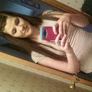 Meet your Posher, Ashley