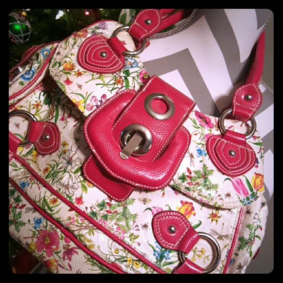 Pretty Purse