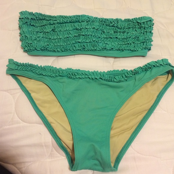 Bcbgmaxazria teal ruffle bikini strapless- medium