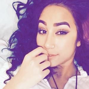 Meet your Posher, Ciara