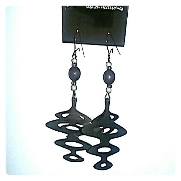 Bronze Earrings - Picture 1 of 1
