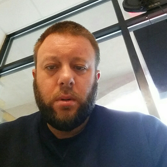 Meet your Posher, Travis