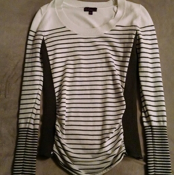 Takeout striped sweater - Picture 1 of 2