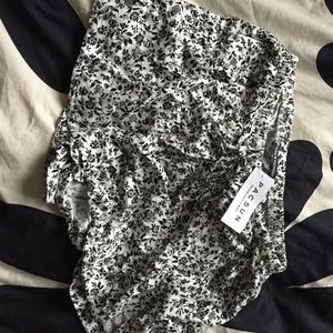 NWT Brandy Melville White and Black Floral Shorts