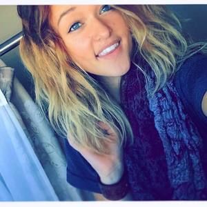 Meet your Posher, Courtney