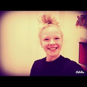 Meet your Posher, Mekena