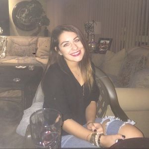 Meet your Posher, Taylor