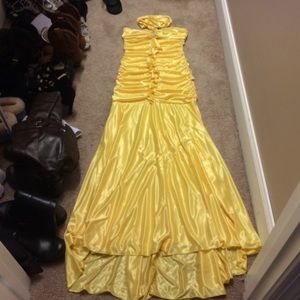 Yellow prom dress.