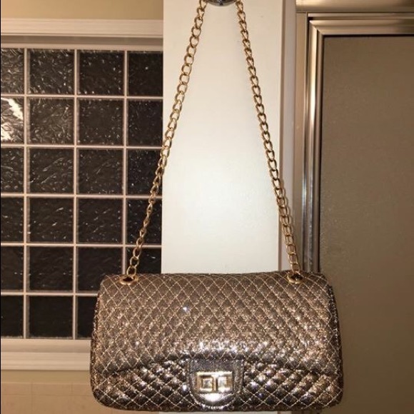 Gold purse never used