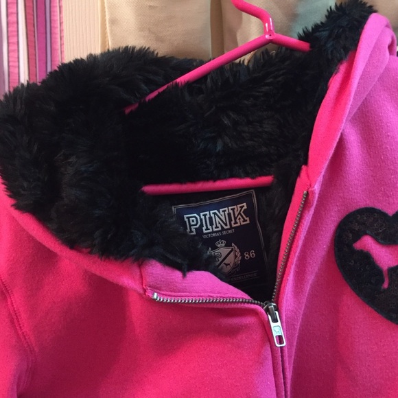 Jacket - Picture 3 of 4