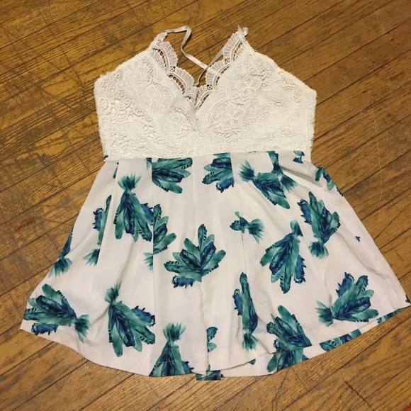 Flower Tank Top NWOT