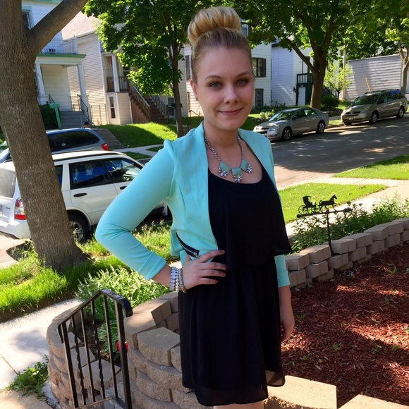 Meet your Posher, Erica