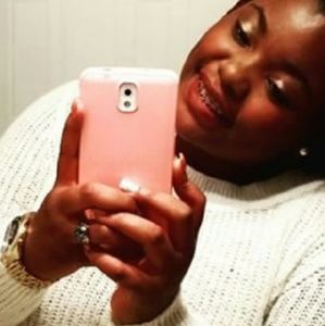 Meet your Posher, Aleshia