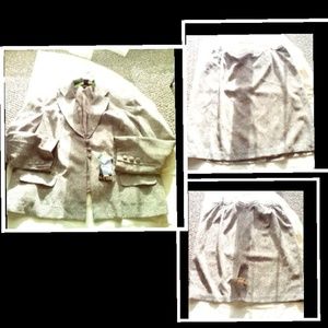 2 piece suit./Fully lined (Reduced 7/11