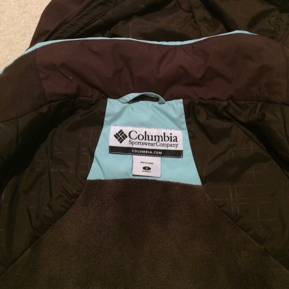 Columbia Winter Coat!! - Picture 2 of 3