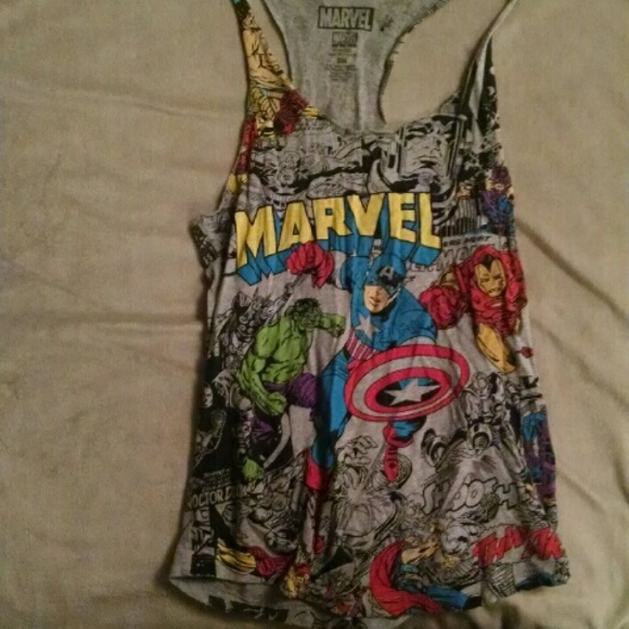 Hot topic marvel tank top