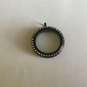 New: Origami Owl Crystal Locket