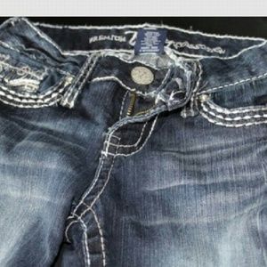 Very good condition. Just don't fit.