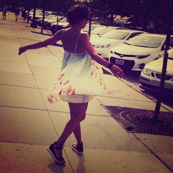 Meet your Posher, Carolina - Picture 1 of 4