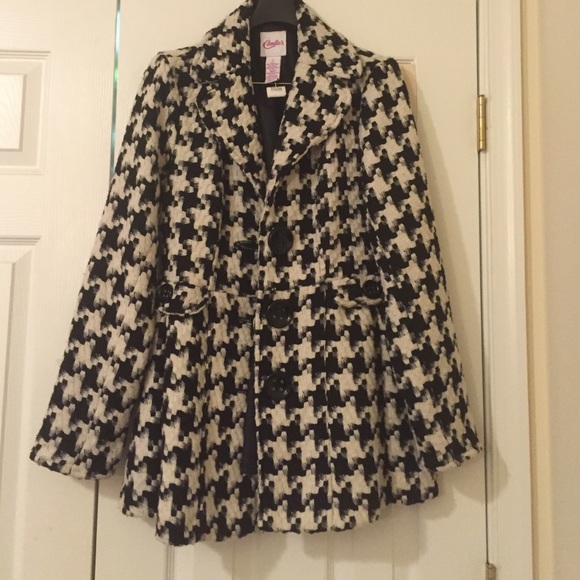 3 button peacoat!