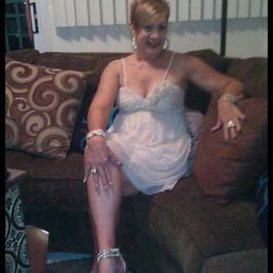 Meet your Posher, Evelyn