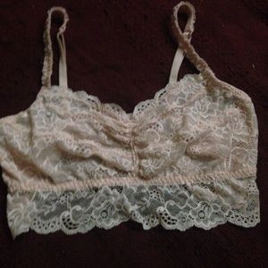 Cute light pink bralett