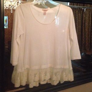 Cream top with lace trim