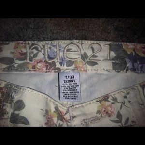 Super cute floral jeans