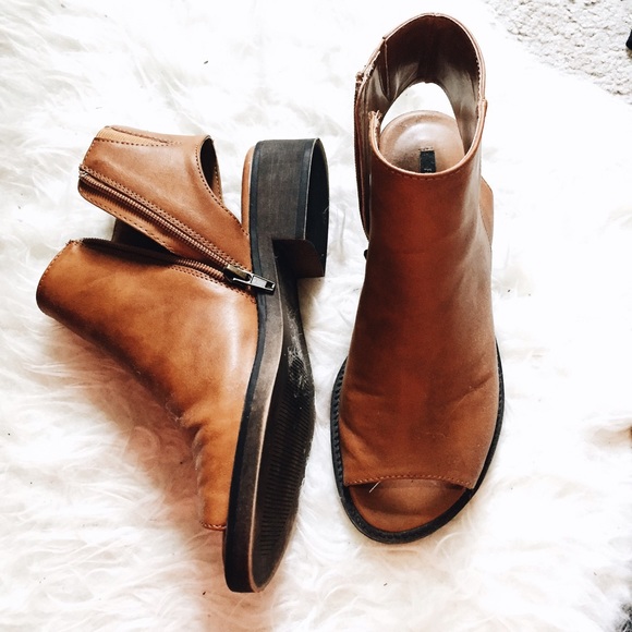 Forever 21 Shoes - Brown open toe cut heel flats